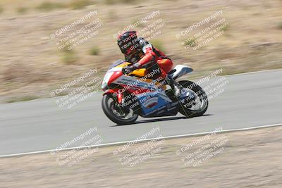 media/Apr-20-2025-AHRMA (Sun) [[393a79c373]]/Race/Group 4/Turn 4b/